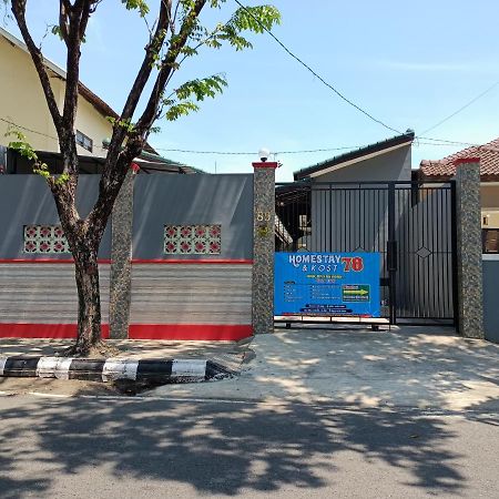 Homestay Dan Kost 78 Jepara Zewnętrze zdjęcie