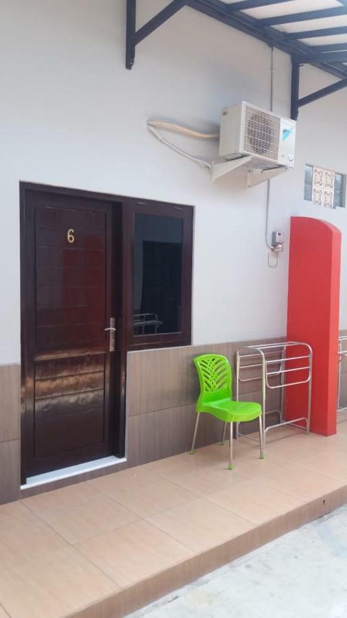 Homestay Dan Kost 78 Jepara Zewnętrze zdjęcie